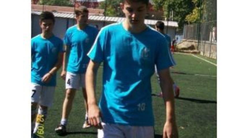 Gen&ccedil; Yetenek G&ouml;ksel, Timsah&rsquo;ın Radarında