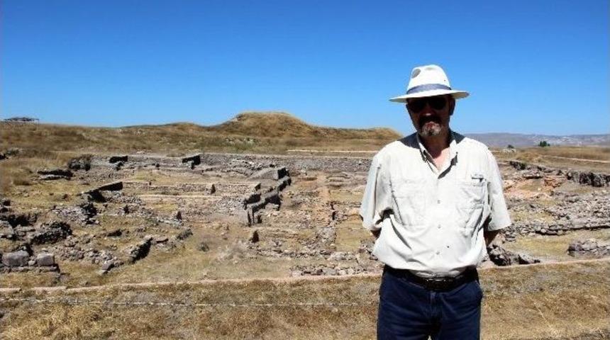 Anadolu İnsanı Okuma Yazmayı K&uuml;ltepe&rsquo;de &Ouml;ğrendi