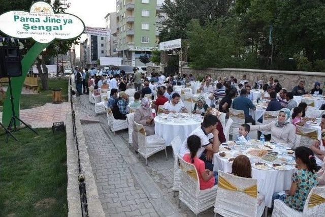 Belediye Çalışanları İftarda Bir Araya Geldi