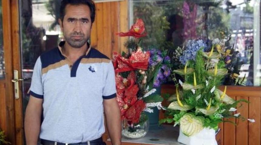 Ge&ccedil;meyen Hı&ccedil;kırığı I&ccedil;in Yardım Istedi