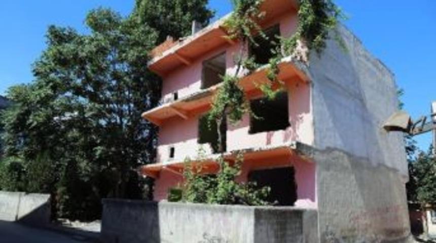 Ulus Mahallesi Meydanına Kavuşuyor