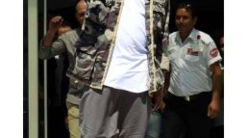 Antalyaspor'da Eto'o I&ccedil;in Taraftar Karşısında Imza T&ouml;reni