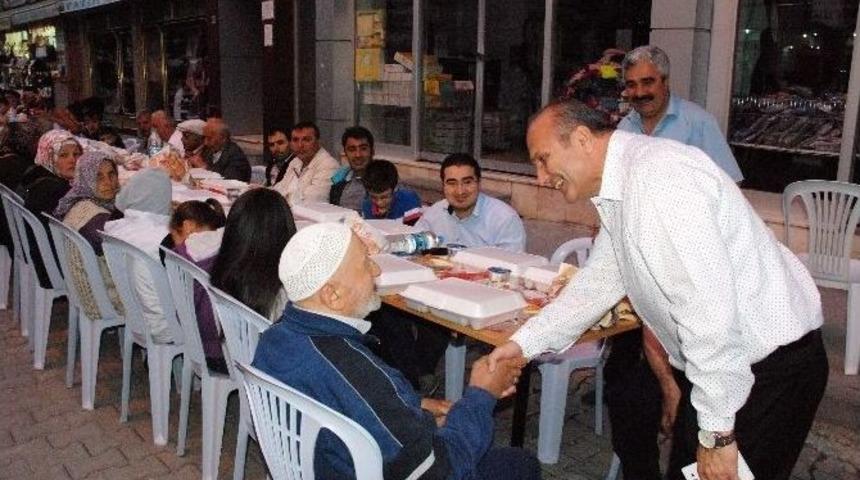 Taşk&ouml;pr&uuml;&rsquo;de Mahalle İftarları Tamamlandı