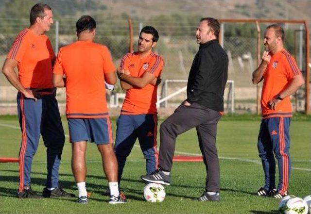 Medicana Sivasspor Yeni Sezon Hazırlıklarına Başladı