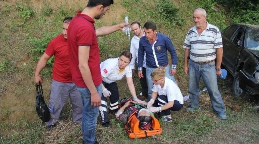 Hastane Yolunda Kaza: 5 Yaralı
