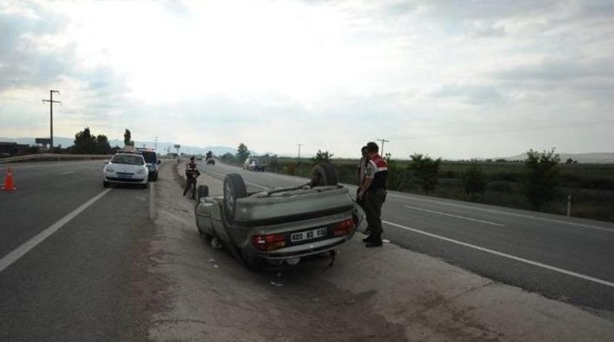 Afyonkarahisar&rsquo;da Trafik Kazası: 5 Yaralı