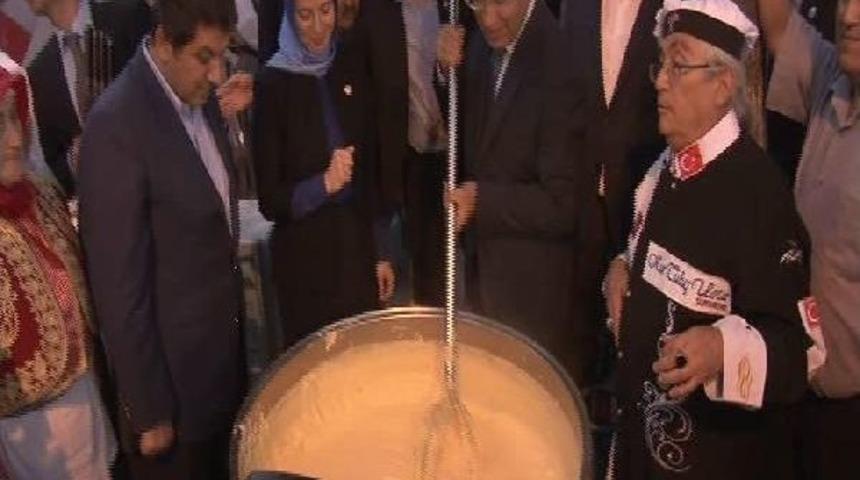 Bekir Bozdağ: "deaş Uluslararası Proje Bir Ter&ouml;r &Ouml;rg&uuml;t&uuml;d&uuml;r"