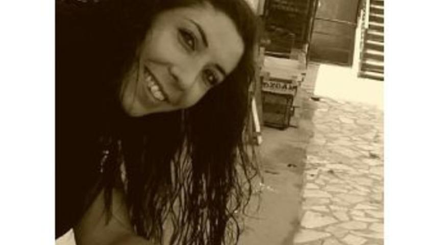 Gen&ccedil; Kadın Kendini Asarak Intihar Etti