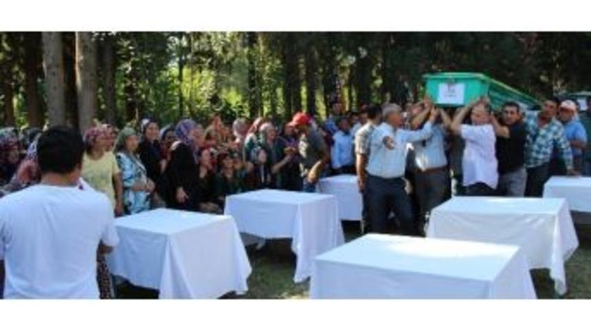 Aydın Sağlık-sen Manisalı &Ccedil;ift&ccedil;ilerin Acısını Paylaştı