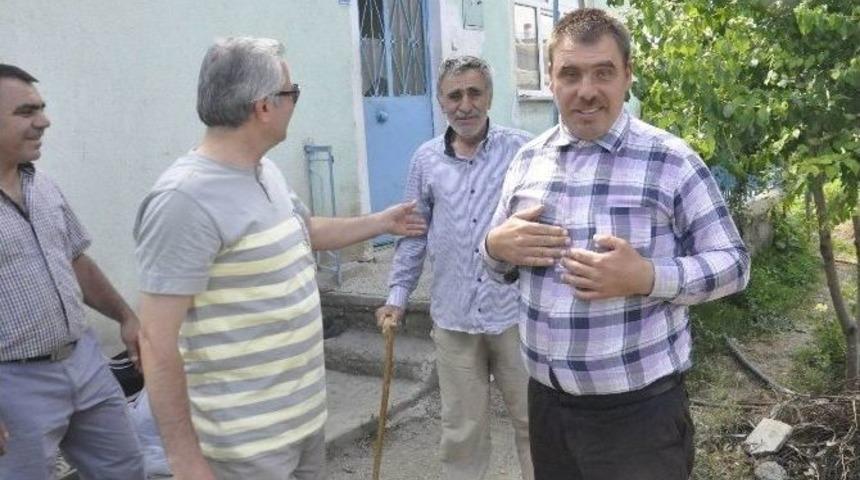 Kaymakam Sonel Engelli Genci Sokaklardan Kurtardı