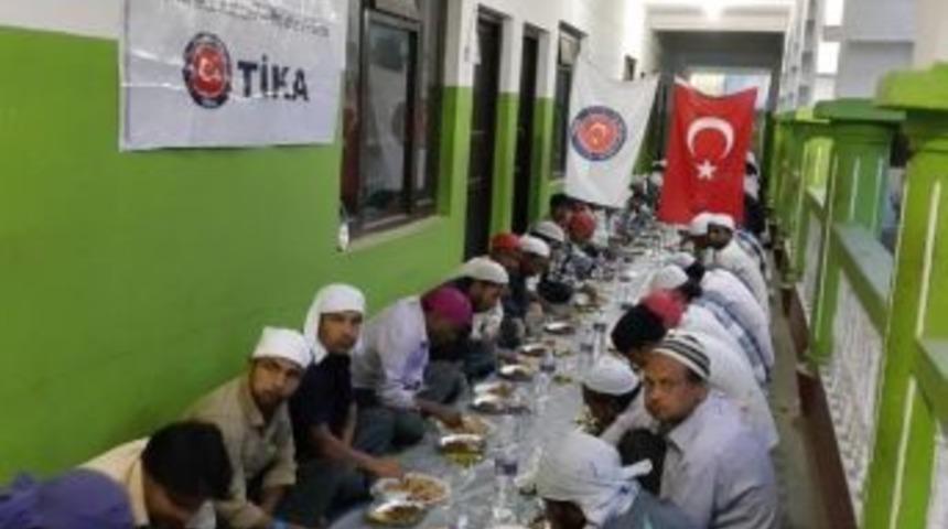 Tika Nepal&rsquo;de İftar Programı D&uuml;zenledi
