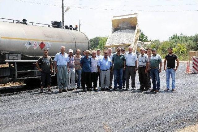 Büyükşehir Esenpınar Yolu’nu Asfaltladı