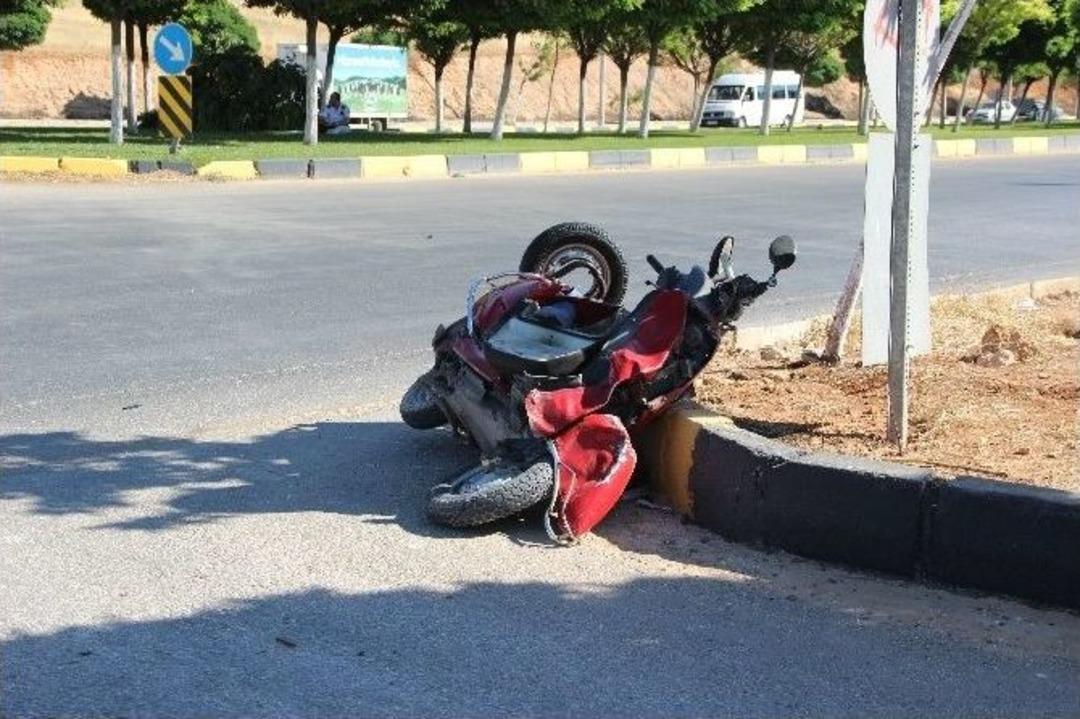 Ters Y&ouml;nden İlerleyen Ara&ccedil; Dehşet Sa&ccedil;tı: 2 &Ouml;l&uuml;