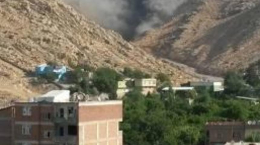 Silvan&rsquo;da Askeri Aracın Ge&ccedil;işi Sırasında Patlama