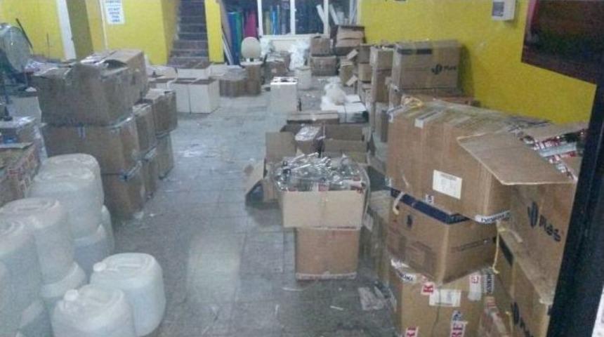 Sahte Rakı Deposuna Polis Baskını