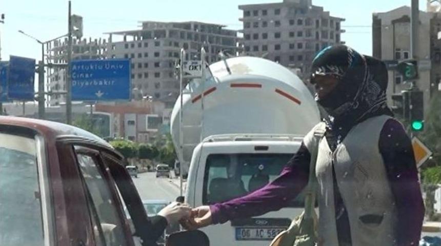 Mardin&rsquo;de Dilenci İstilası