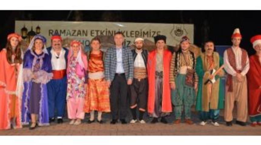 Şehir Tiyatrosu Yaza Damgasını Vurdu