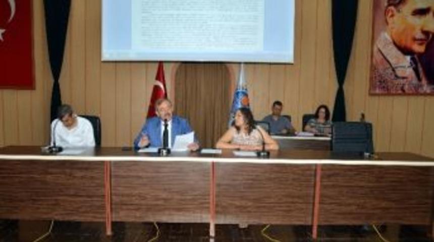 Akdeniz Belediye Meclisi Toplandı