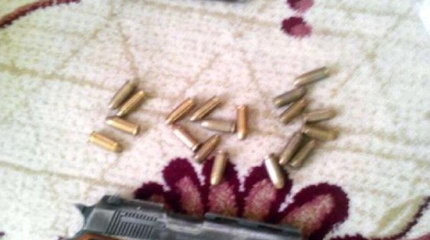 Diyarbakır'daki Polis Uygulamasında 1 Pkk'lı Yakalandı