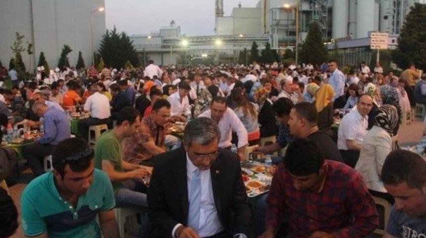 Konya Şeker Ailesi İftarda Buluştu