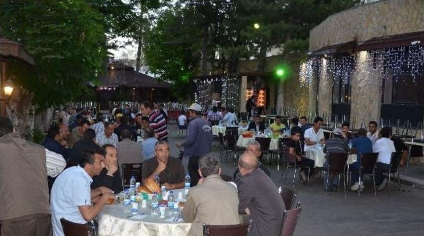 B&uuml;nyan Belediyesi İftarda Buluştu