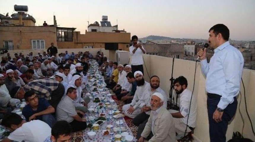 Başkan Ekinci, İftara Katıldı