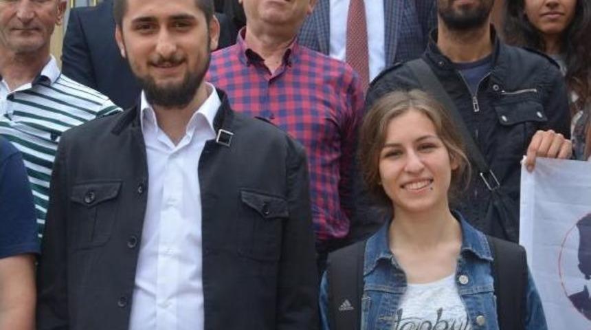 2 Lise &Ouml;ğrencisine Erdoğan'a Hakaretten Ceza