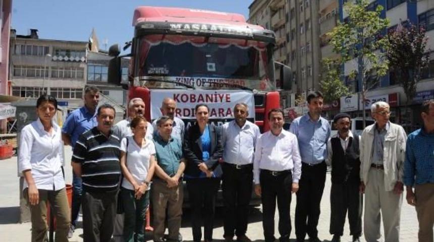 Hakkari'den Kobani'ye Bir Tır Dolusu Yardım