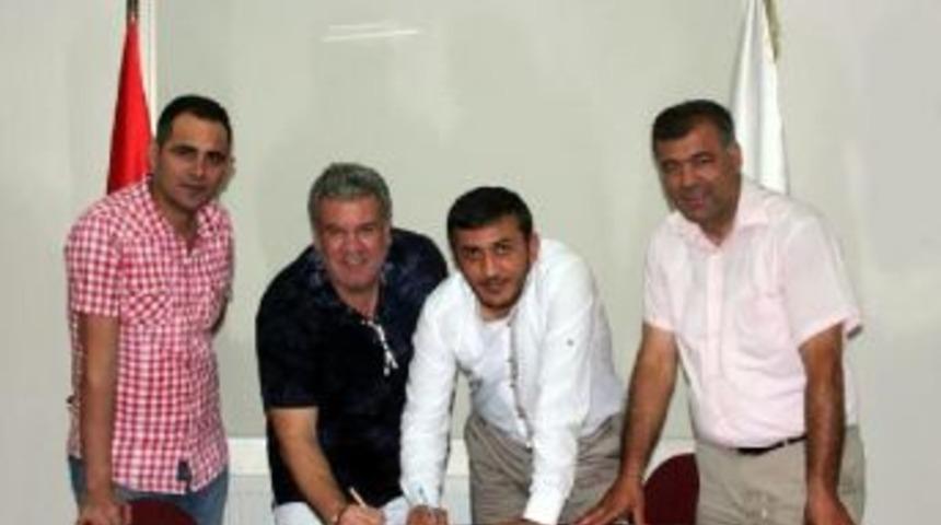 Bucaspor'da Eriş'ten Imza