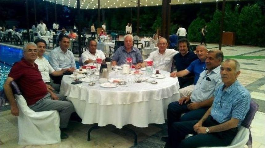 Hakemler Geleneksel İftar Yemeğinde Bir Araya Geldi