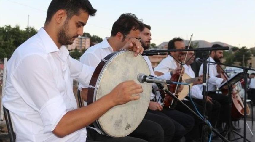 B&uuml;y&uuml;kşehir Belediyesi, Arapgir&rsquo;de İftar Yemeği Verdi