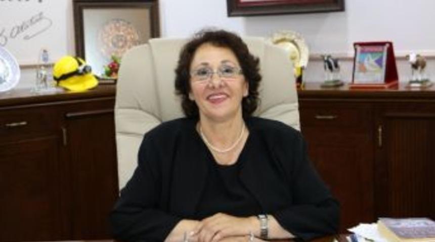 J&uuml;lide G&uuml;ner Yalova Belediye Başkan Yardımcısı Oldu