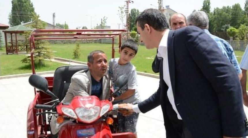 Patnos Belediye Başkanı Akbay Engelleri Unutmadı