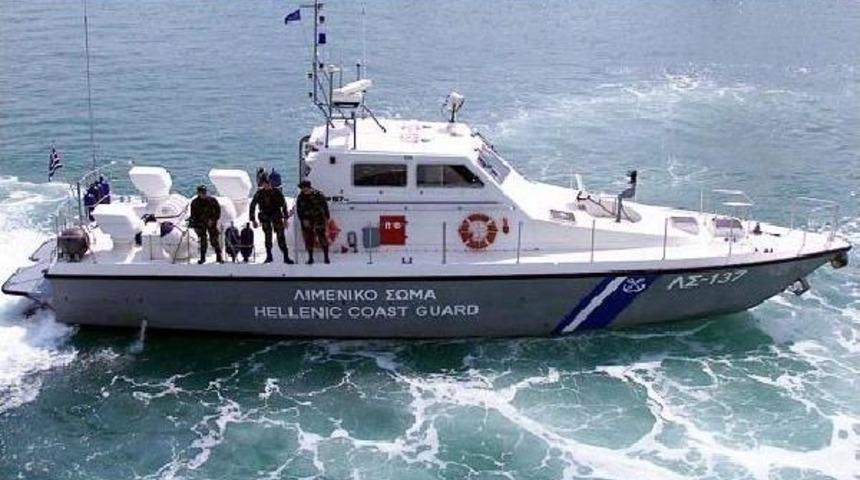 Didim'de 2 Ka&ccedil;ak Teknesi Battı: 1 &Ouml;l&uuml;, 20 Kişi Kurtuldu, 25 Kayıp Var (3)