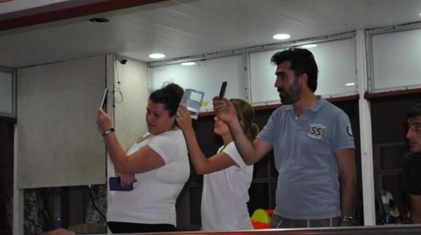 &Ccedil;ocuk Hastanesi Karşısında Korkutan Yangın