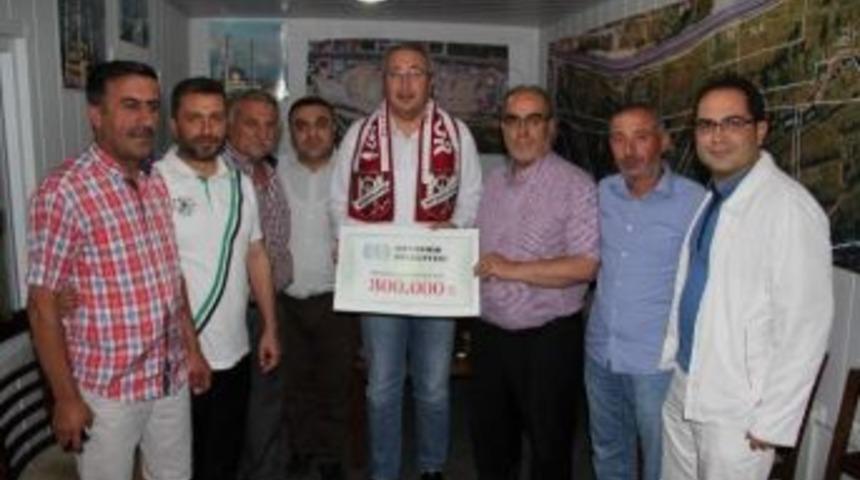 Nevşehirspor&rsquo;a Belediyeden Maddi Destek