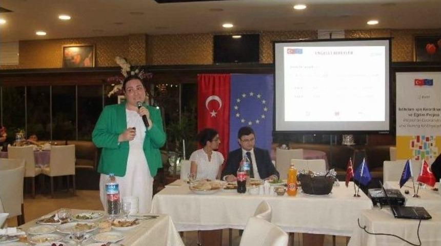 Trabzon&rsquo;daki İşg&uuml;c&uuml; Analizi Masaya Yatırıldı