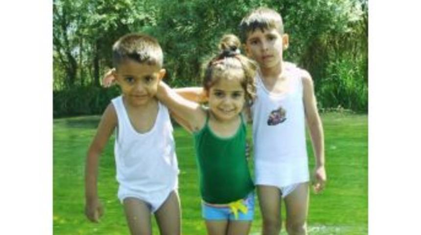 K&uuml;&ccedil;&uuml;k Sude Asans&ouml;rde Sıkışarak &Ouml;ld&uuml;