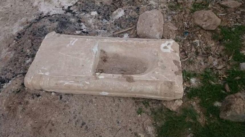 40 İnsan Boyu Derinliğindeki Ka&ccedil;ak Kazı &Ccedil;ukuru