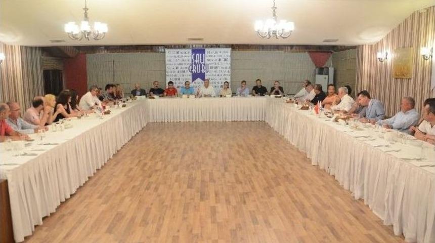 Salı Grubu Gazetecileri İftarda Ağırladı