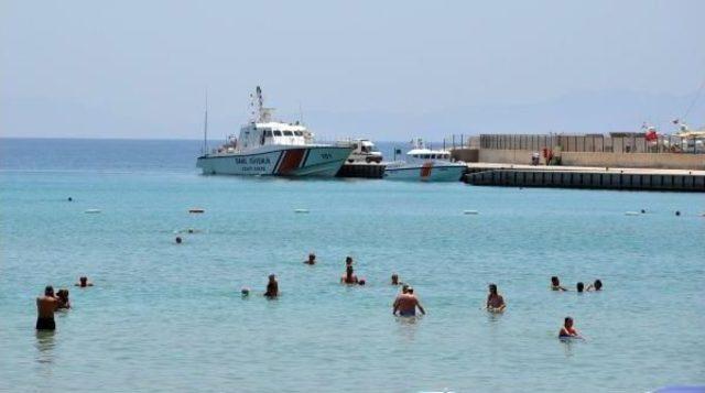 Didim'de Alabora Olan Teknede Kaybolan Kaçaklar Aranıyor