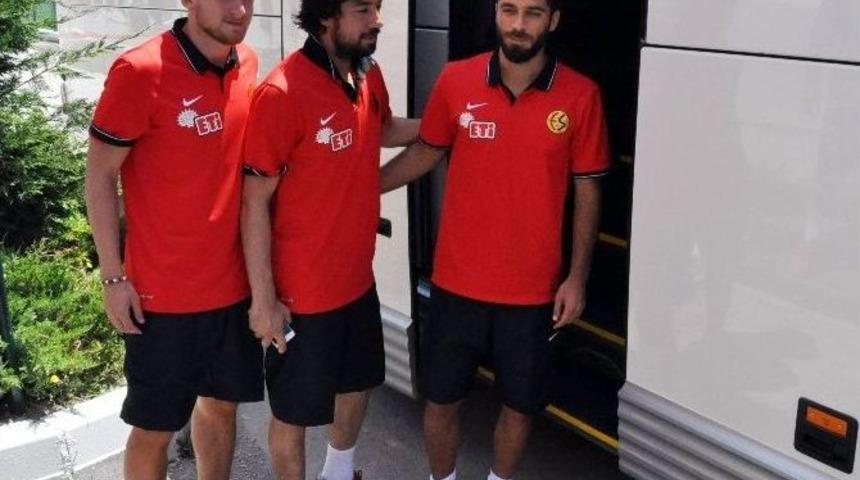 Eskişehirspor Kartepe Kampına Uğurlandı