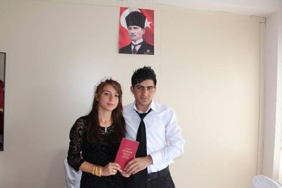 Başkan Şahiner 6 &Ccedil;iftin Mutluluğuna Ortak Oldu