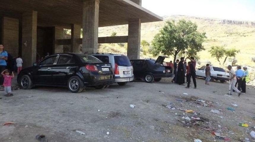 Yimpaş Etrafında Konaklayan Suriyeliler Kaldırıldı