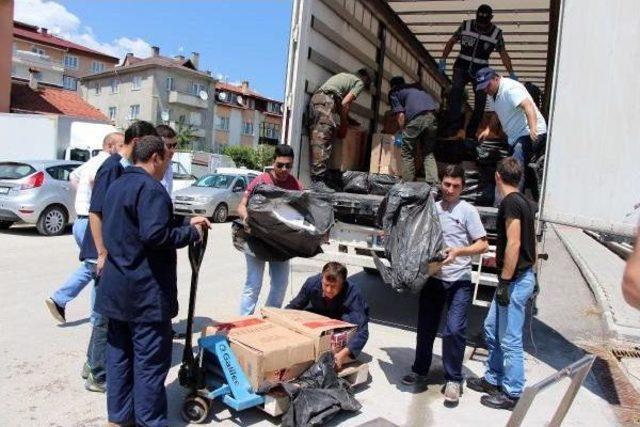 Sahte Mühürlü Tır'dan Kaçak Sigara Çıktı