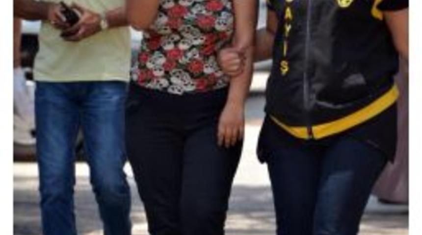 Fuhuşta Yakalandı, Sağlık Kontrol&uuml;ne Ağlayarak Gitti