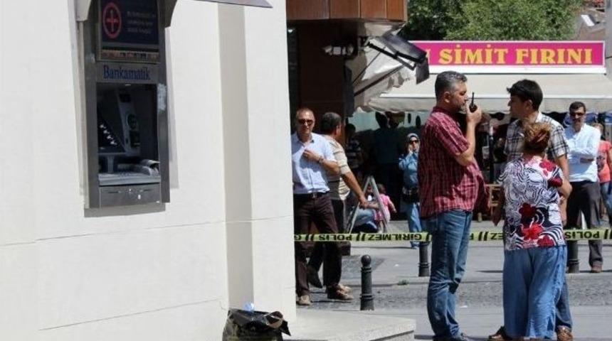 &Ccedil;anakkale&rsquo;de Ş&uuml;pheli Paket Alarmı