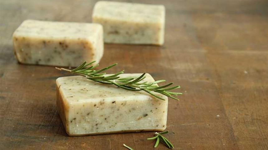 Organik sabunun cilde faydası: Hem ekonomik hem de sorunsuz bir cilt bakımı