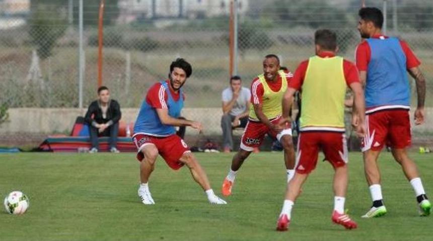 Medicana Sivasspor Pas &Ccedil;alıştı
