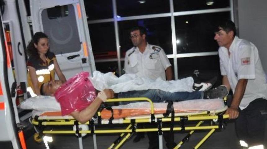 Karaman'da Bı&ccedil;aklı Kavgada 2 Kardeş Yaralandı